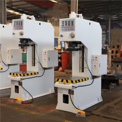 150T PLC -korreksjonsmaskin